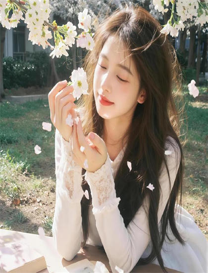 吊带妹天使第二季全集免费观看_无人观看高清电视剧免费_52欧美日日夜夜影院