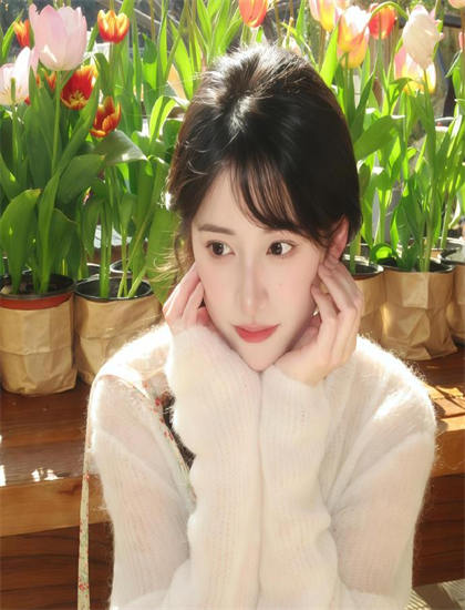 战争片深度评论：【文化评论】《球体》的叙事艺术与情感表达